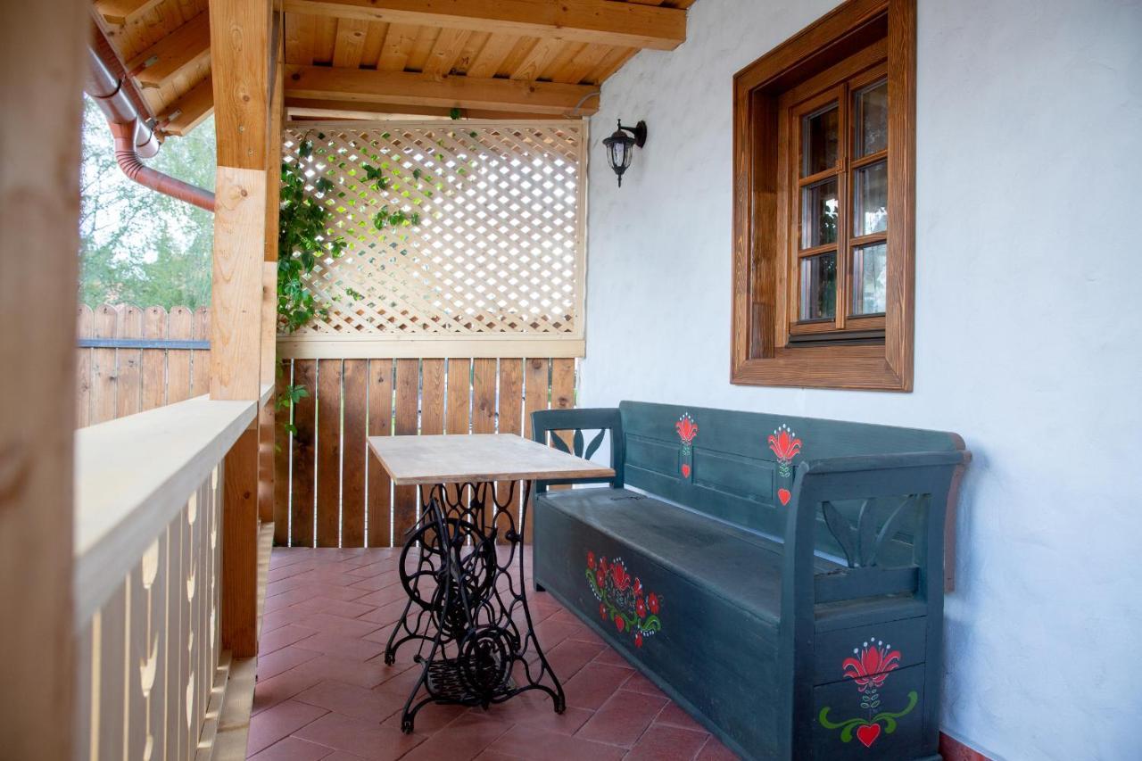 Pepi Vendeghaz - Casa De Oaspeti Pepi Joseni  Экстерьер фото